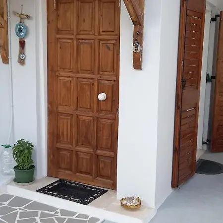 Holiday home Elizas House Nea Makri
